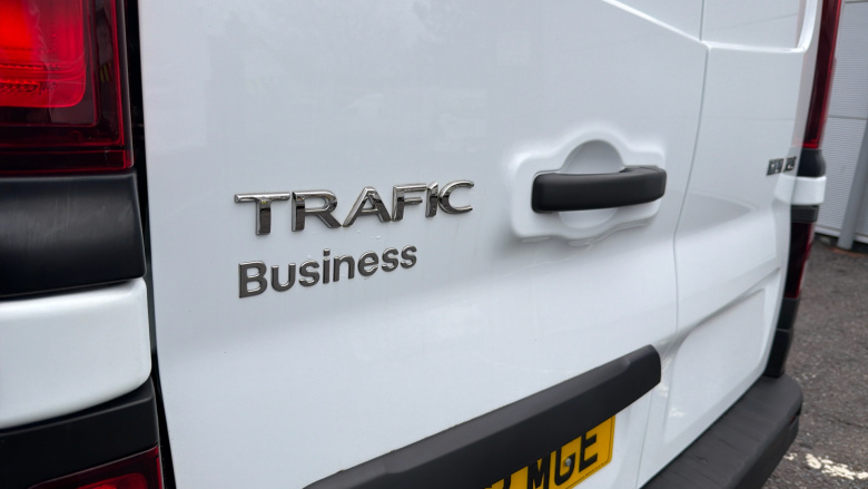 Renault Trafic Swb Diesel SL28 Blue dCi 150 Business Van